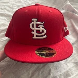 NEW St. Louis Cardinals Hat. New with tags. Never worn.